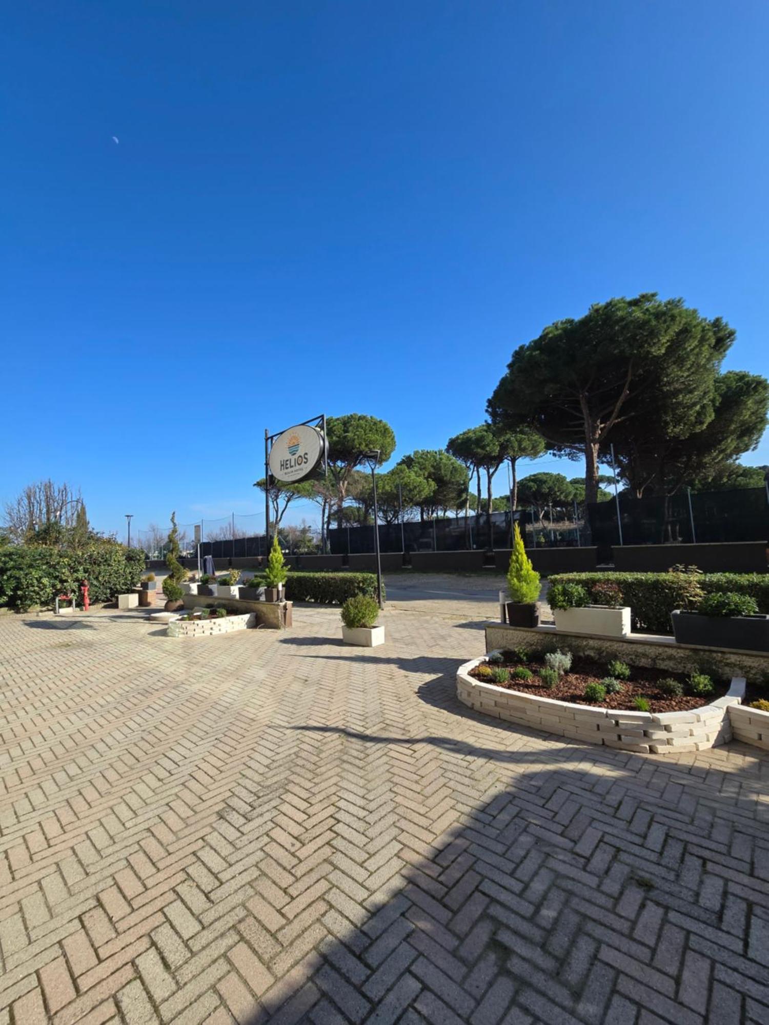 Hotel Helios Beach Milano Marittima Dış mekan fotoğraf