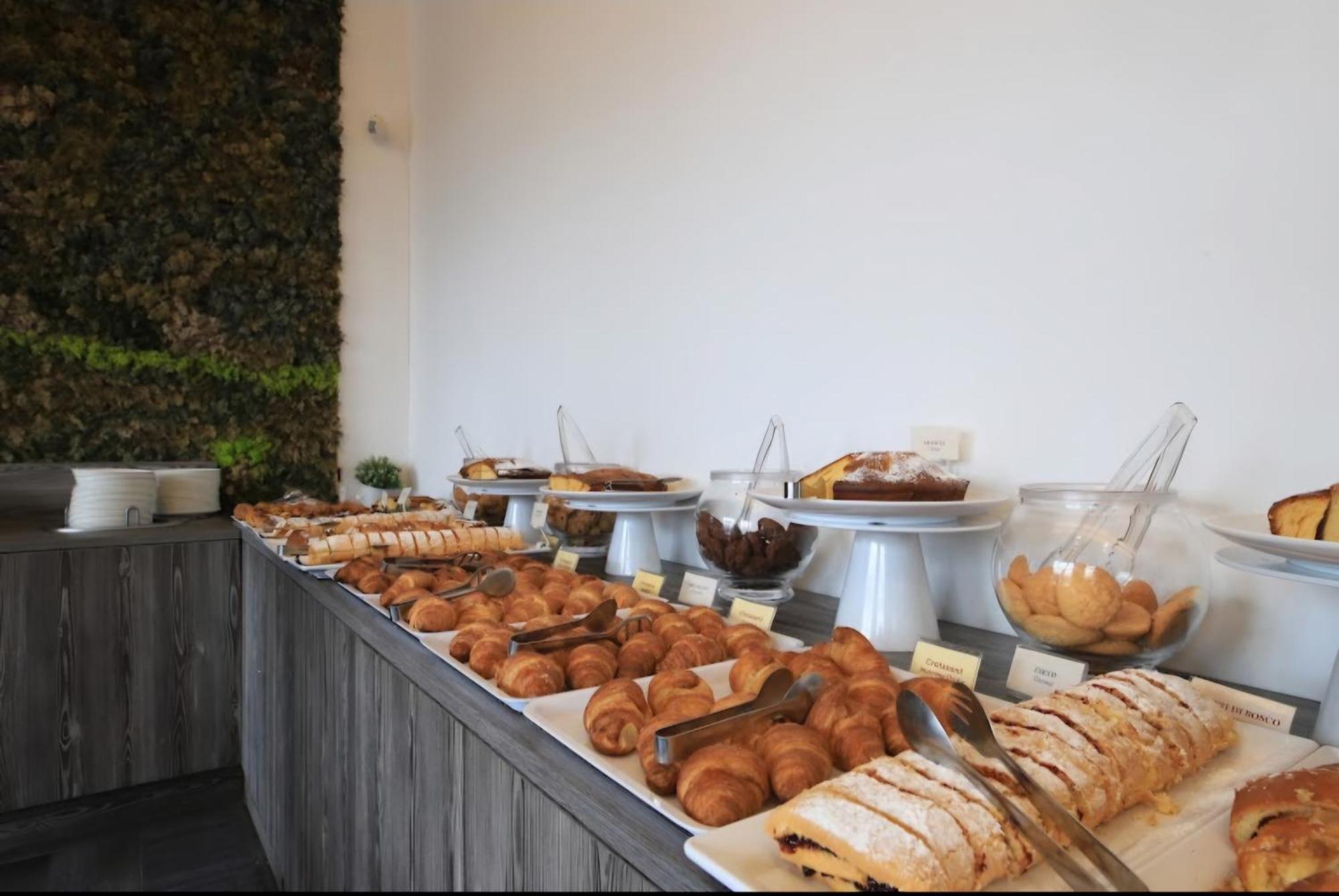 Hotel Helios Beach Milano Marittima Dış mekan fotoğraf
