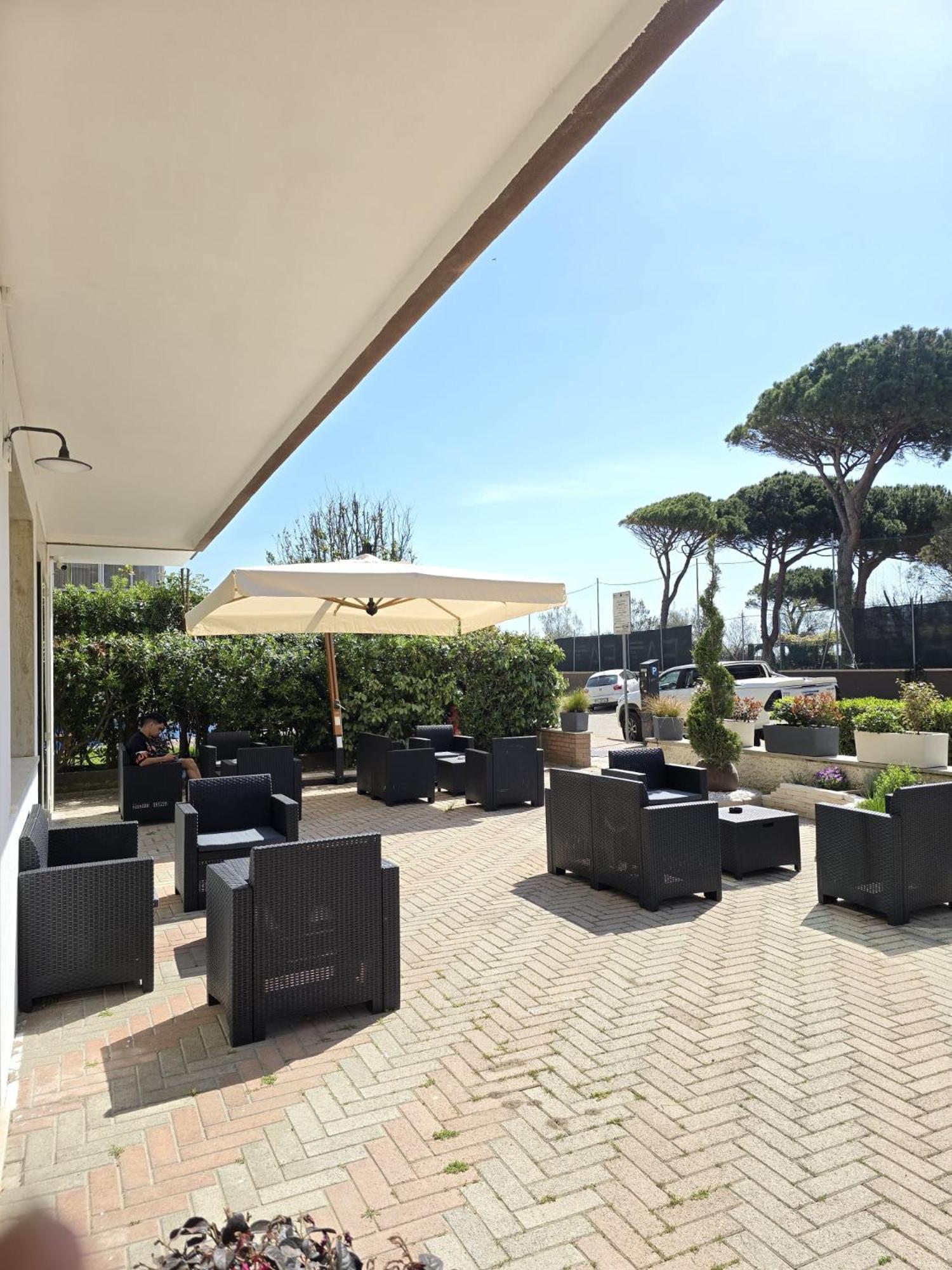 Hotel Helios Beach Milano Marittima Dış mekan fotoğraf