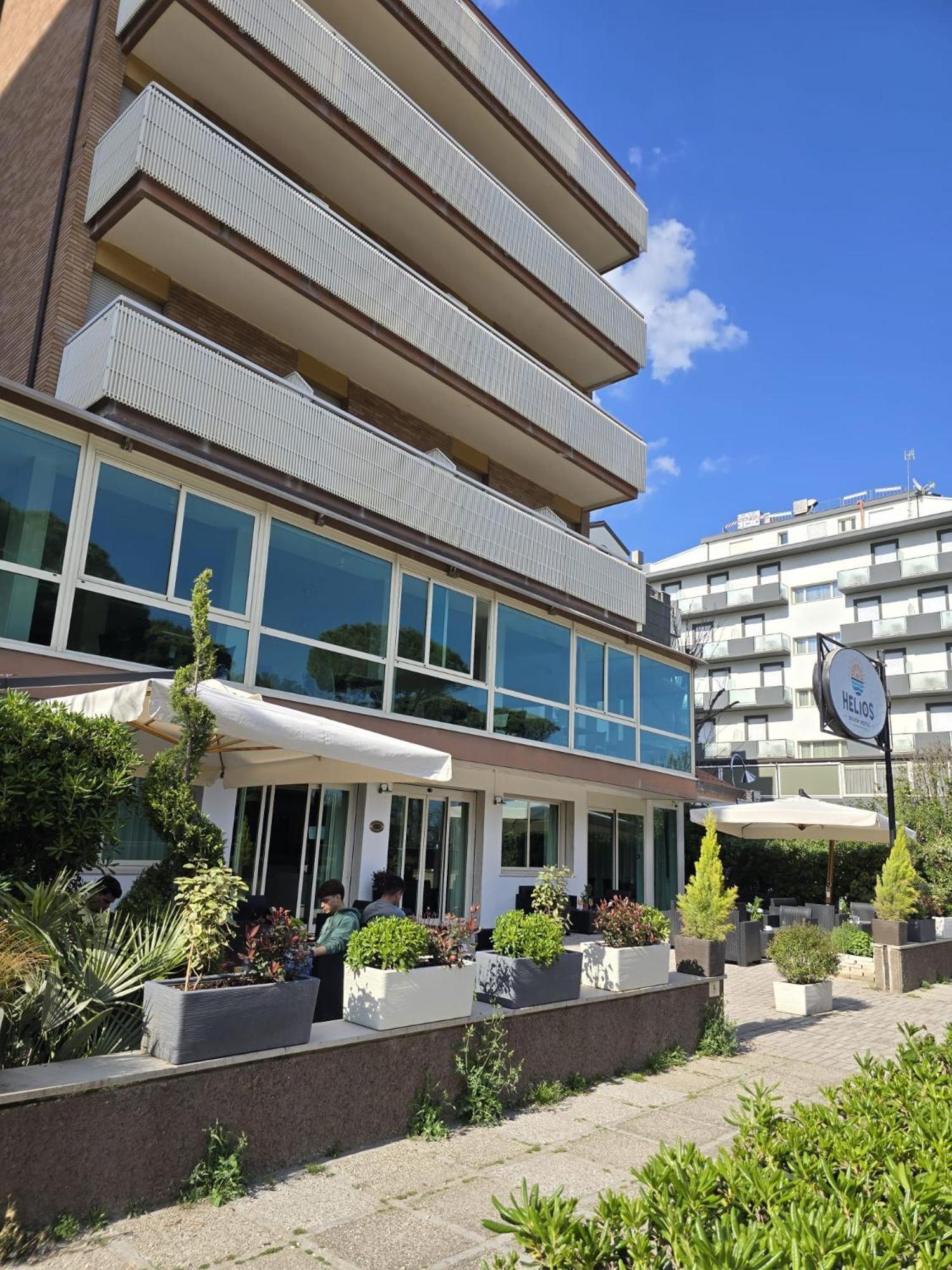 Hotel Helios Beach Milano Marittima Dış mekan fotoğraf