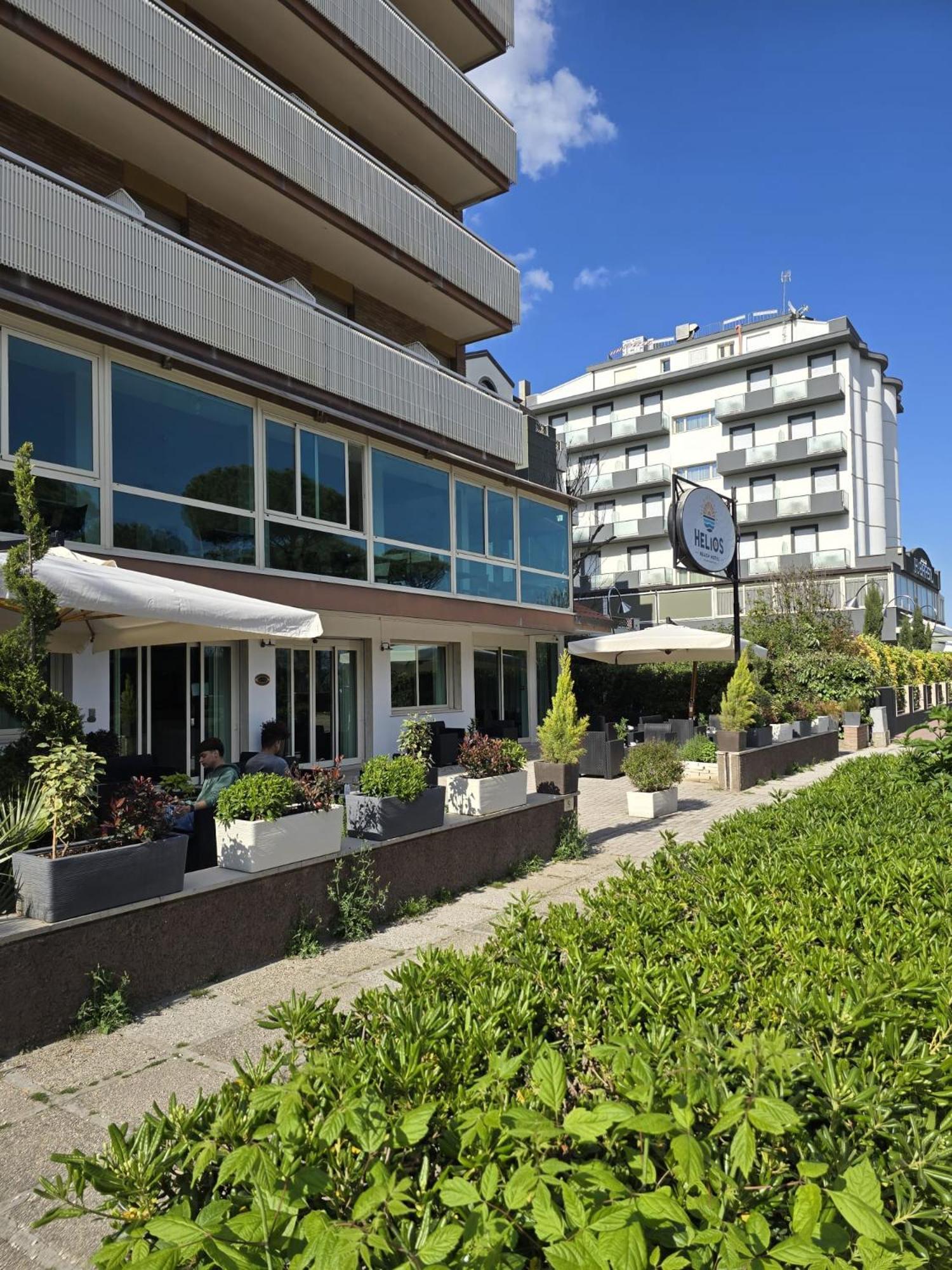 Hotel Helios Beach Milano Marittima Dış mekan fotoğraf
